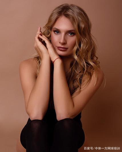 穆略斯凭借 穆略斯凭借