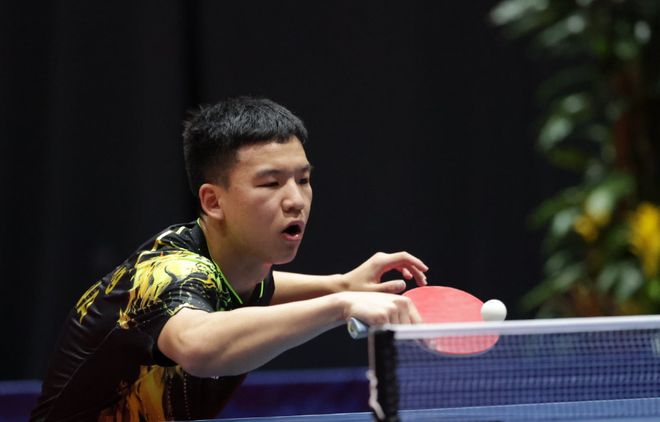 在职业足球 在职业足球