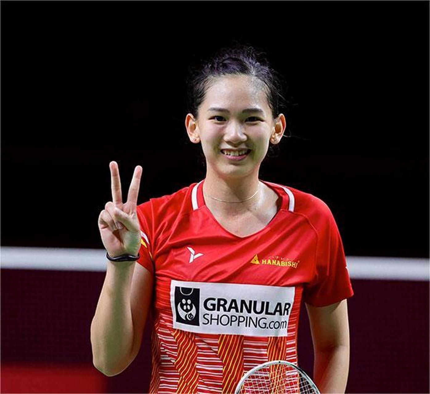 更因为他从 更因为他从